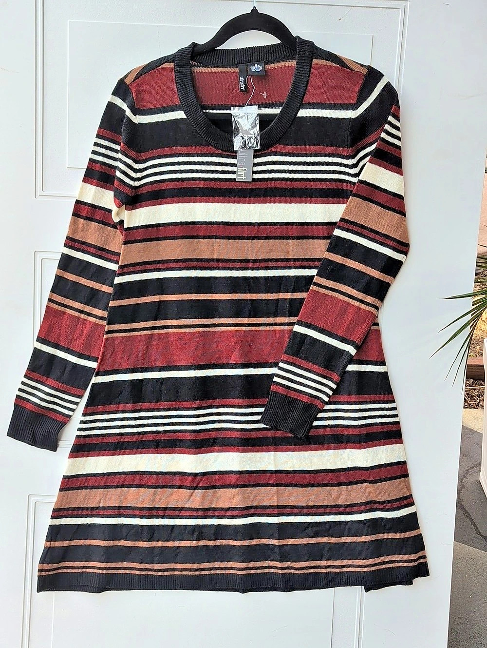 Ultra Flirt Striped Long Sleeve Mini Dress in Black & Red Size Medium N